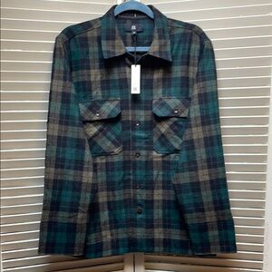 NWT Light Wool Button-Up Shirt Jacket with Pockets in Green and Black Plaid